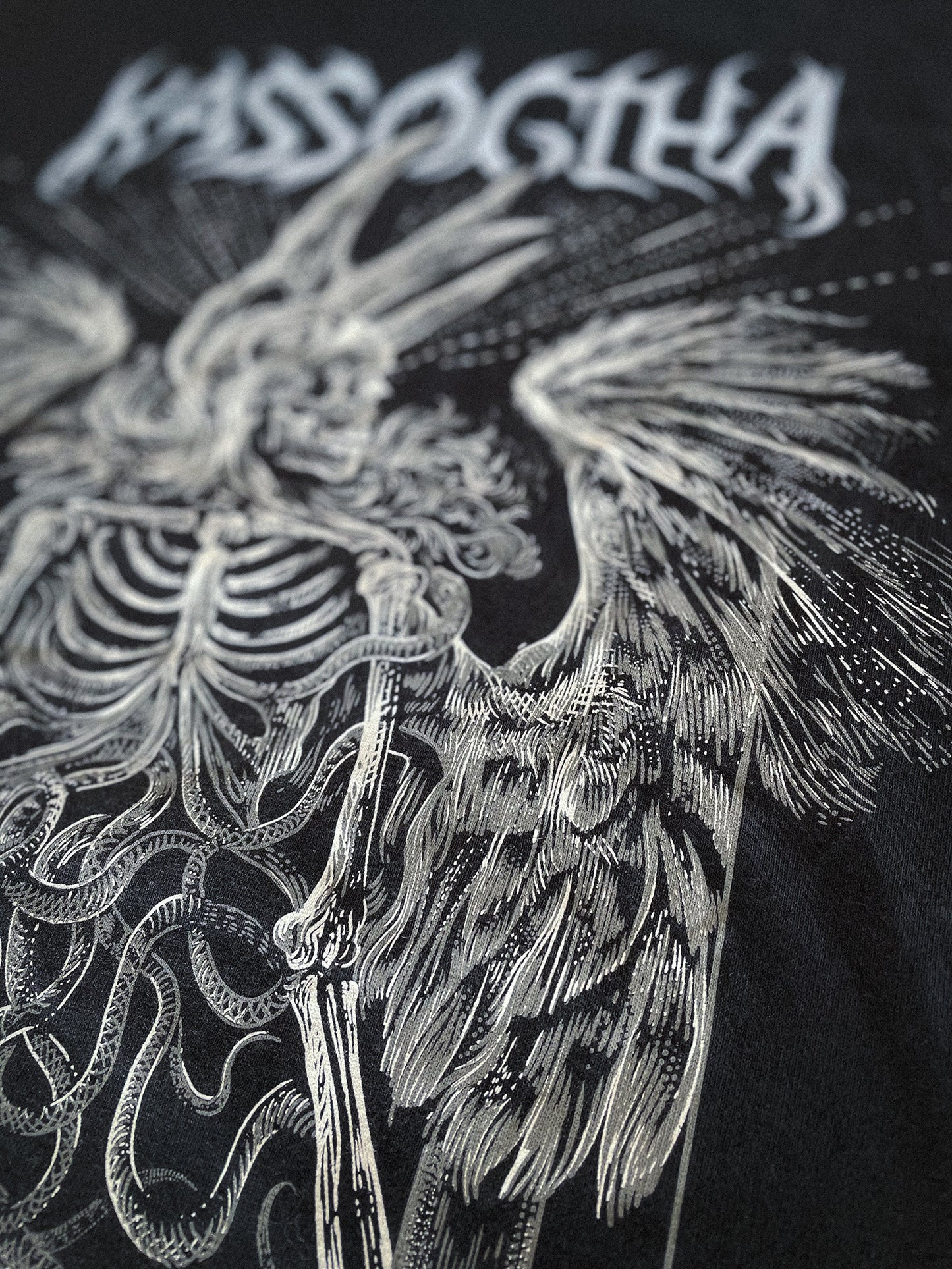 Demonic Bird - T-shirt
